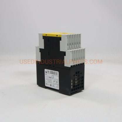 Siemens 3RK1105-1BE04-2CA0 Safety Relay-Safety Relay-AD-04-03-Used Industrial Parts