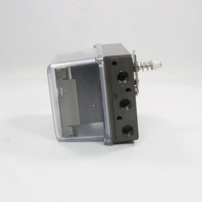 Siemens 6DR7101 0NN01 0AA0 Electropneumatic Positioner-Electropneumatic Positioner-Used Industrial Parts
