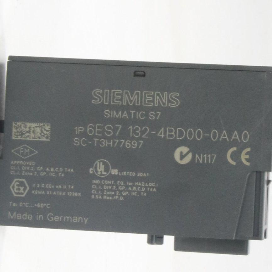 Siemens 6ES7 132-4BD00-0AA0 Digital Output Module-Digital Output Module-Used Industrial Parts