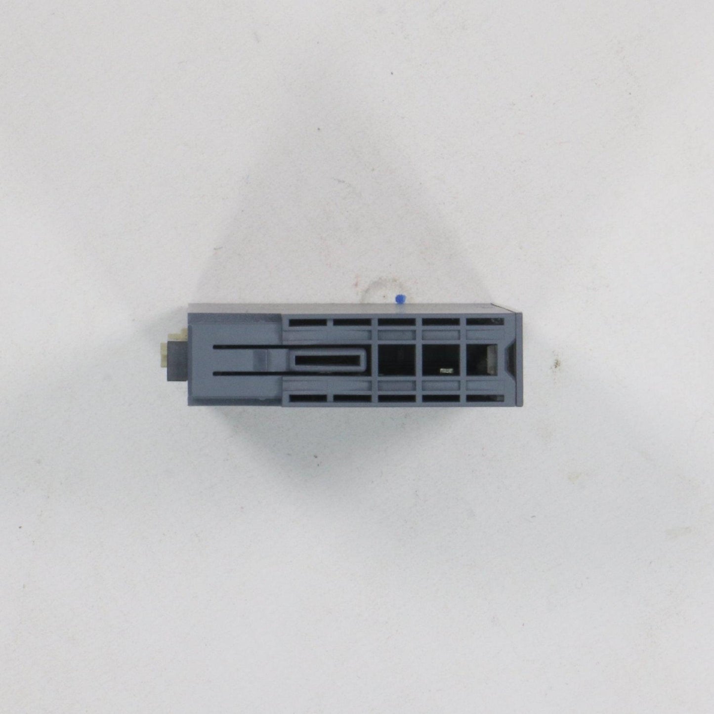 Siemens 6ES7 132 6BF01 0BA0 Digital Output Module-Digital Output Module-AD-05-07-Used Industrial Parts