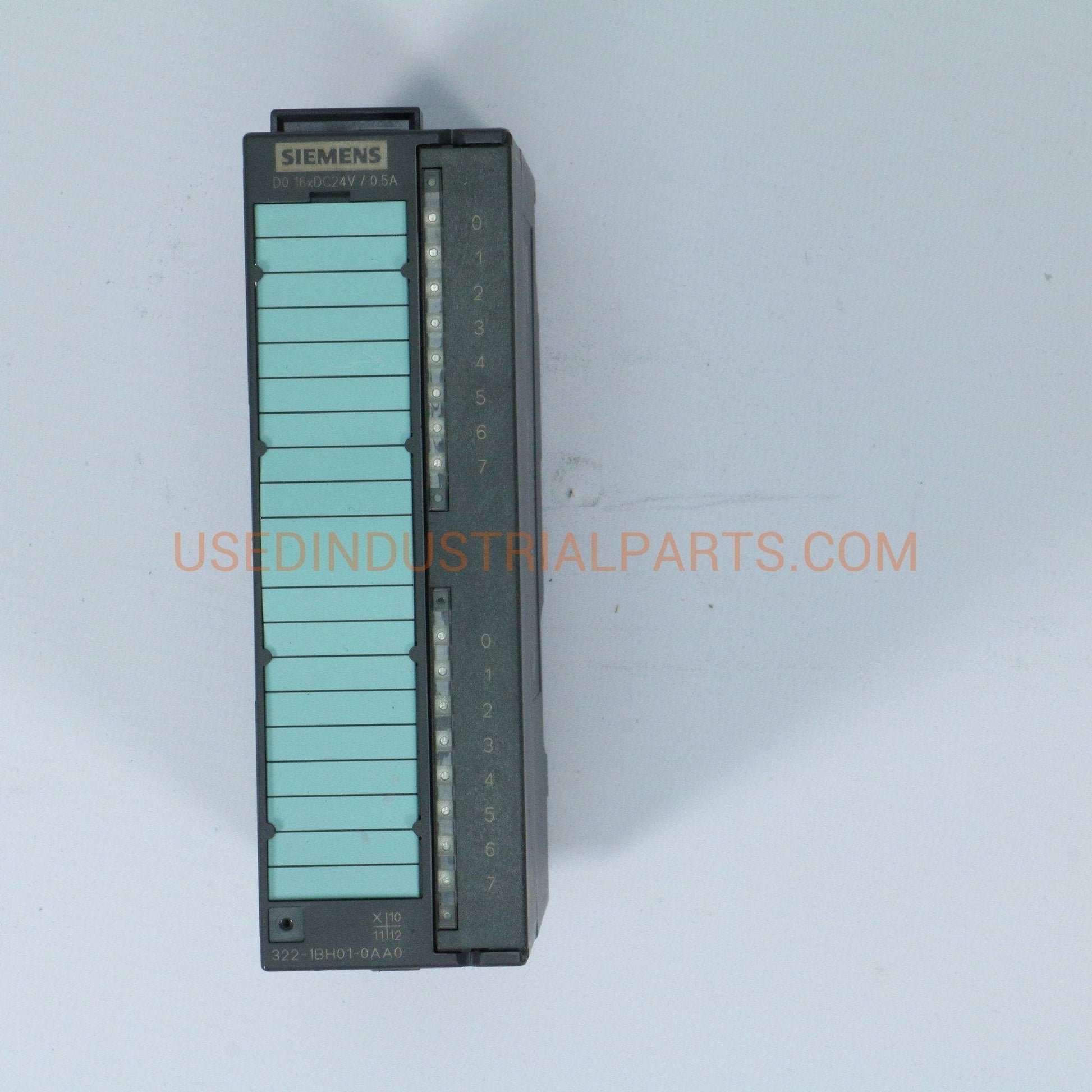 Siemens 6ES7 322-1BH01-0AA0 Digital Output Module-Digital Output Module-AB-02-05-Used Industrial Parts