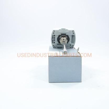 Siemens Immersion Thermostat QAE2140.010-Electric Components-DB-03-08-Used Industrial Parts