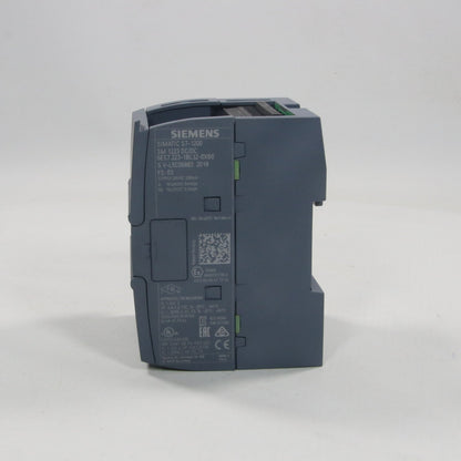 Siemens SM 1223 Digital I/O Module - 6ES7 223-1BL32-0XB0-Digital I/O Module-Used Industrial Parts