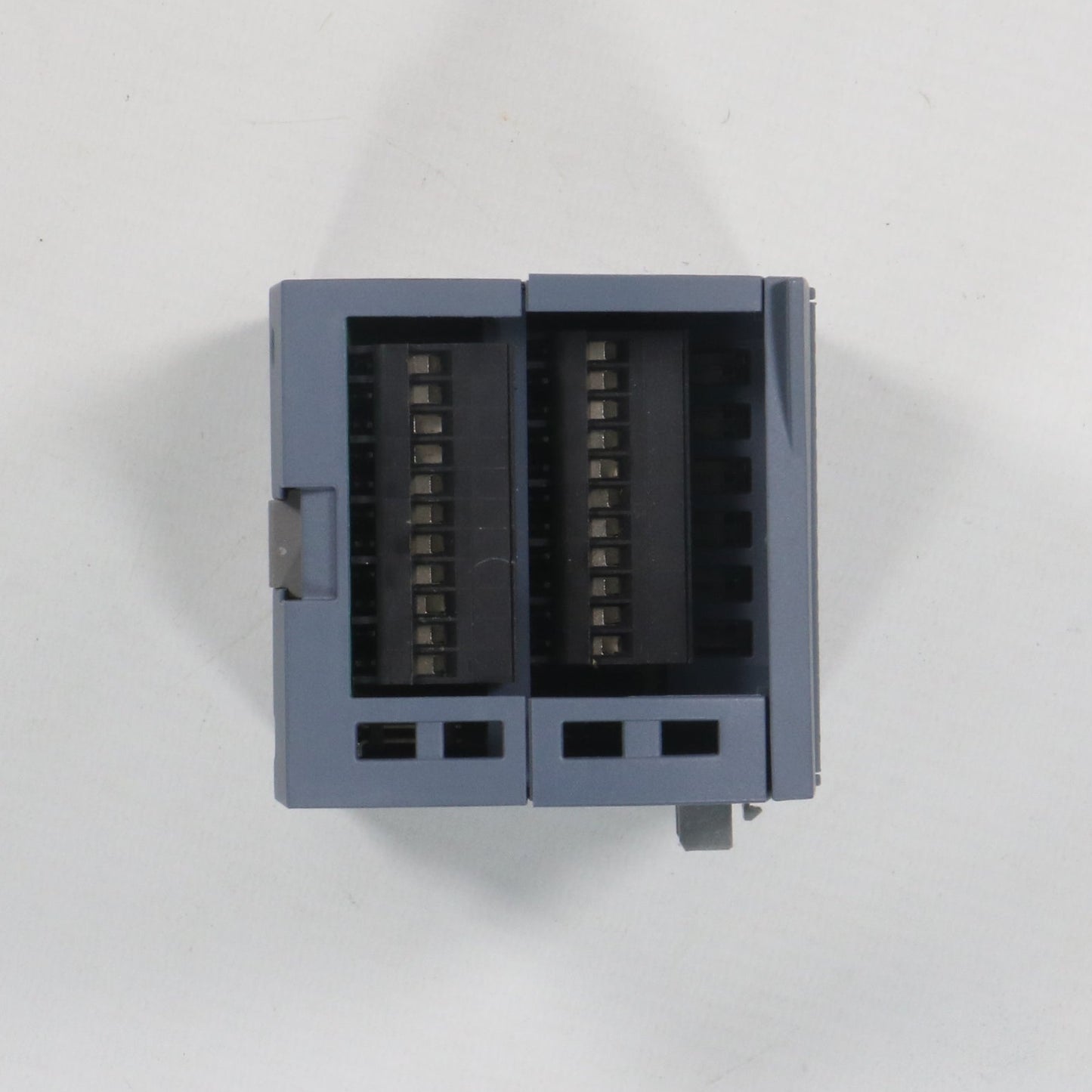 Siemens SM 1223 Digital I/O Module - 6ES7 223-1BL32-0XB0-Digital I/O Module-Used Industrial Parts