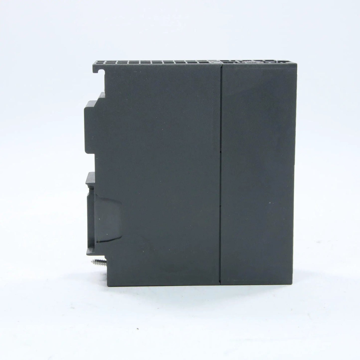 Siemens SM322 Digital Output Module - 6ES7 322-1BL00-0AA0-Digital Output Module-Used Industrial Parts