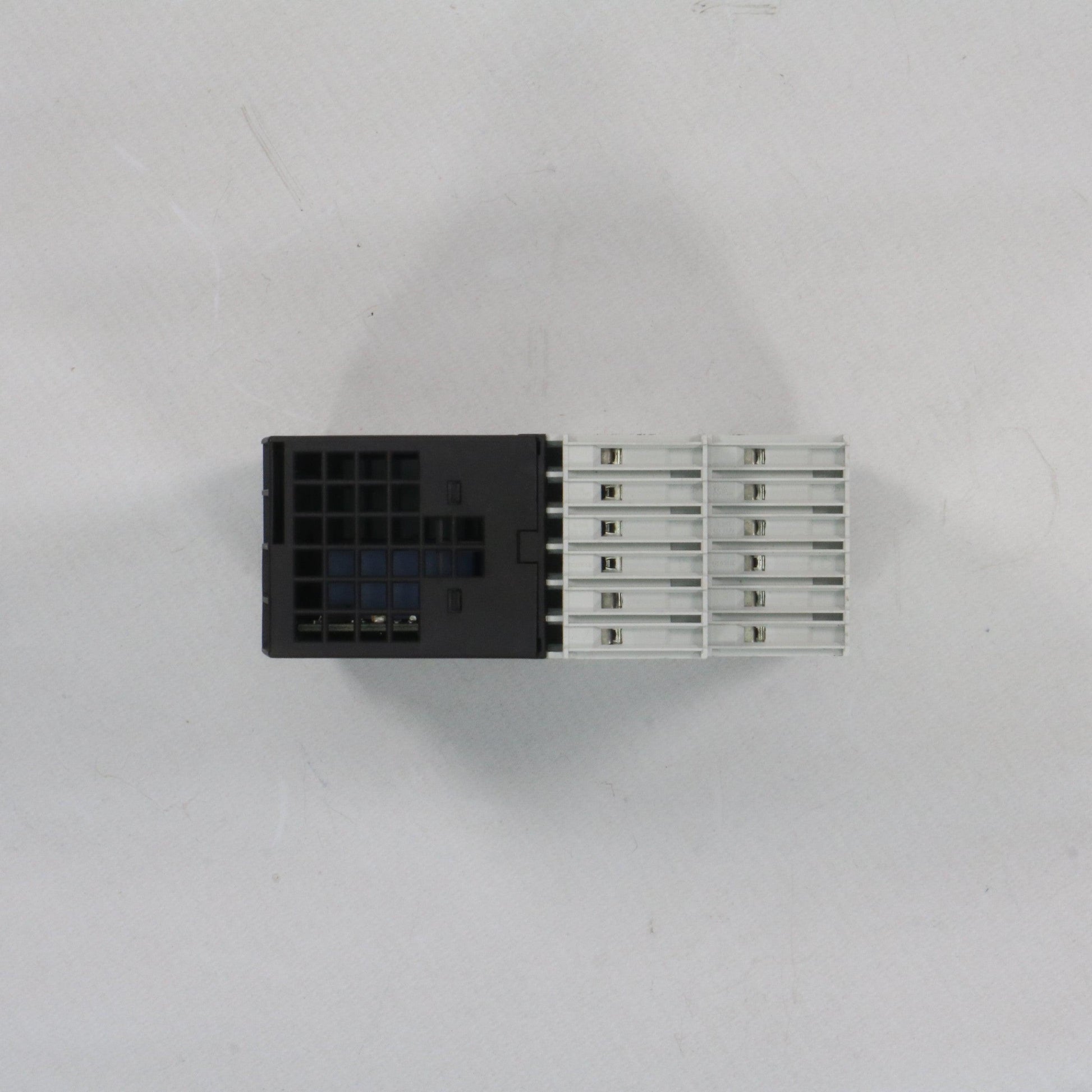 Siemens Sirius 3TK2825 1BB40 Safety Relay-Safety Relay-Used Industrial Parts