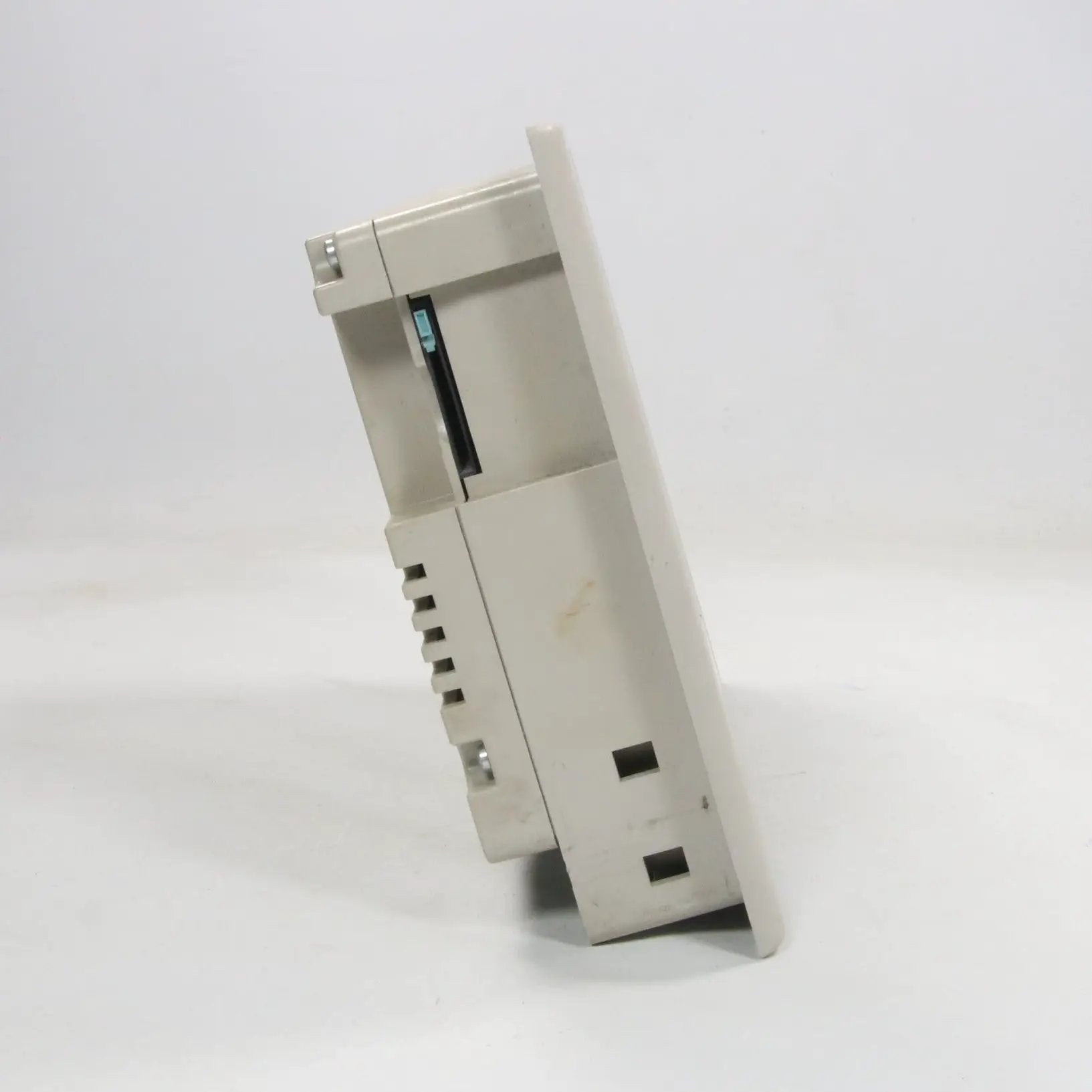 Siemens TP177B PN/DP-6 CSTN Touch Panel - 6AV6 642-0BA01-1AX0-Touch Panel-Used Industrial Parts