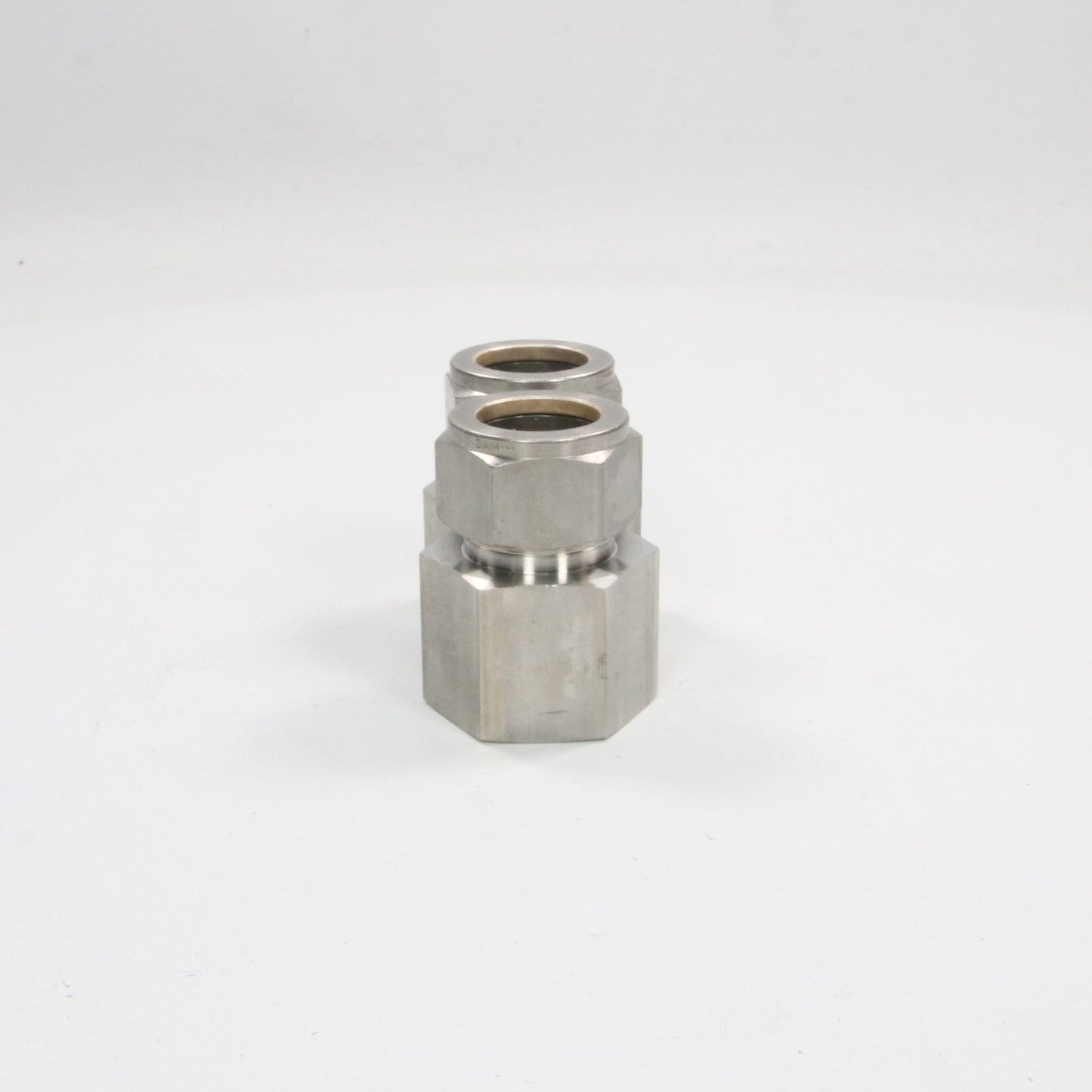 Swagelok SS-1210-7-12 Female Connector x 2-Female Connector-Used Industrial Parts