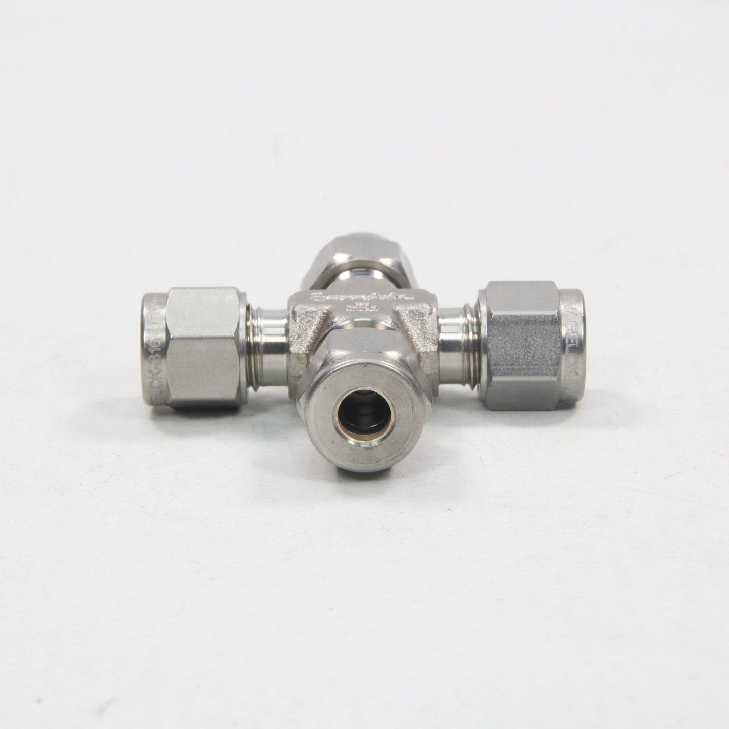 Swagelok SS 6M0 4 Union Cross Tube Fitting (6x)-Union Cross Pipe Connector-Used Industrial Parts