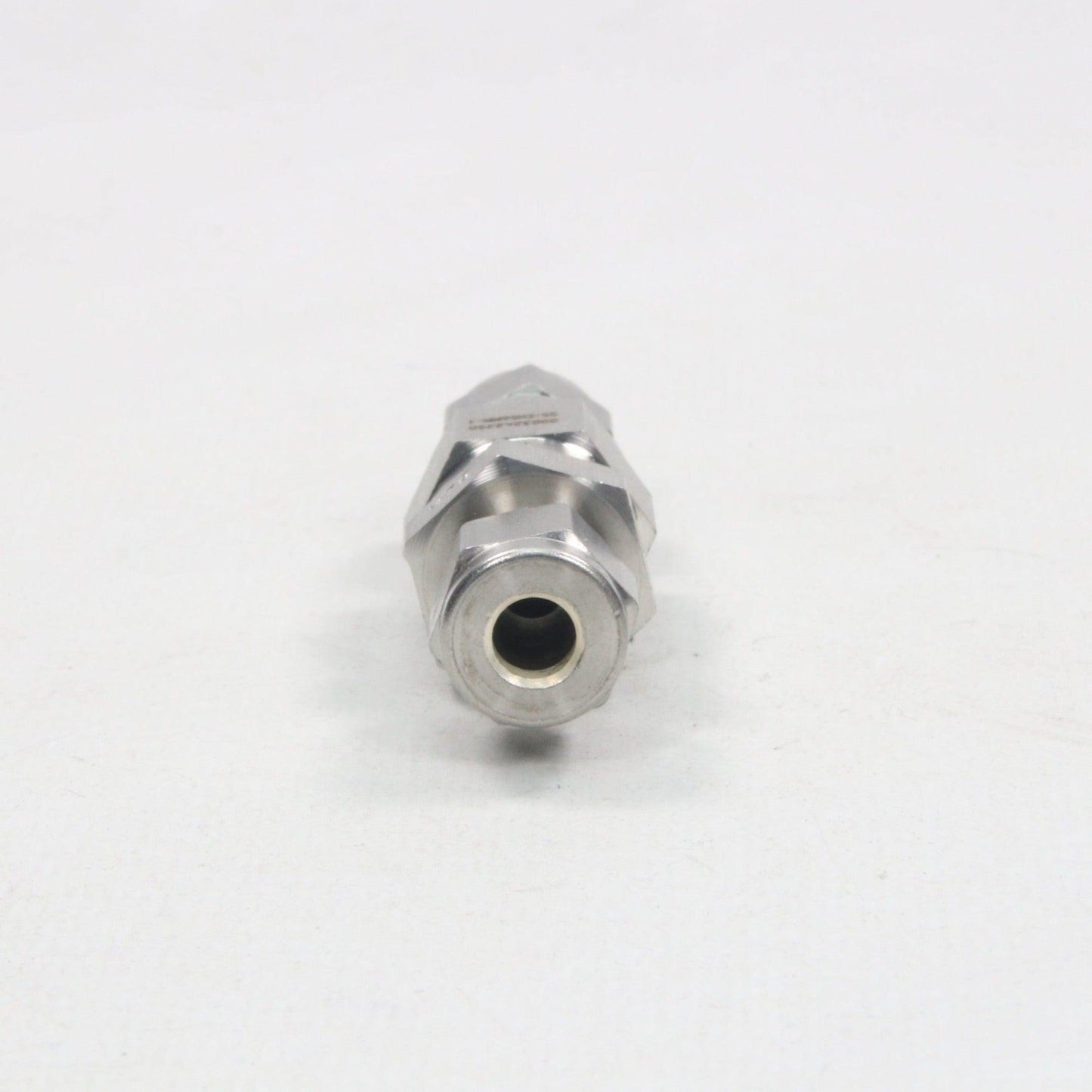 Swagelok SS CHS6MM 1 Check Valve Tube Fitting-Check Valve Tube Fitting-Used Industrial Parts