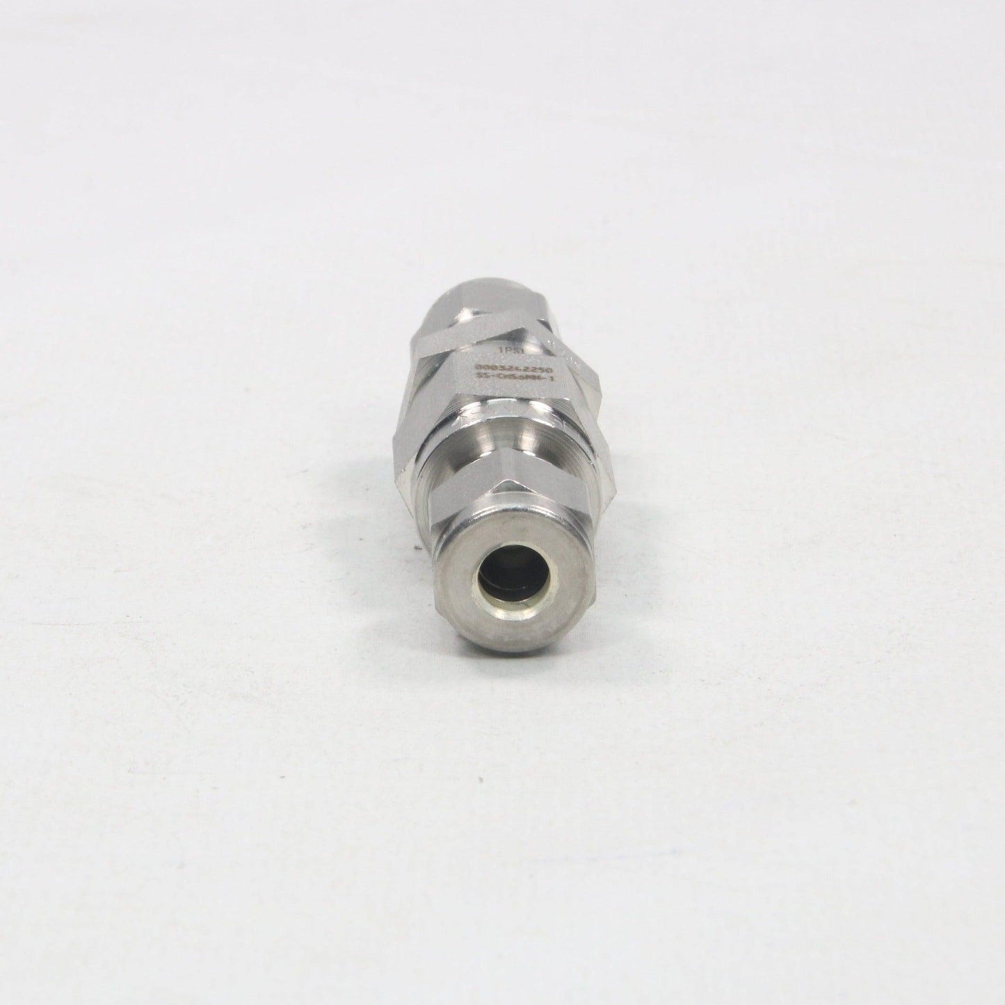 Swagelok SS CHS6MM 1 Check Valve Tube Fitting-Check Valve Tube Fitting-Used Industrial Parts