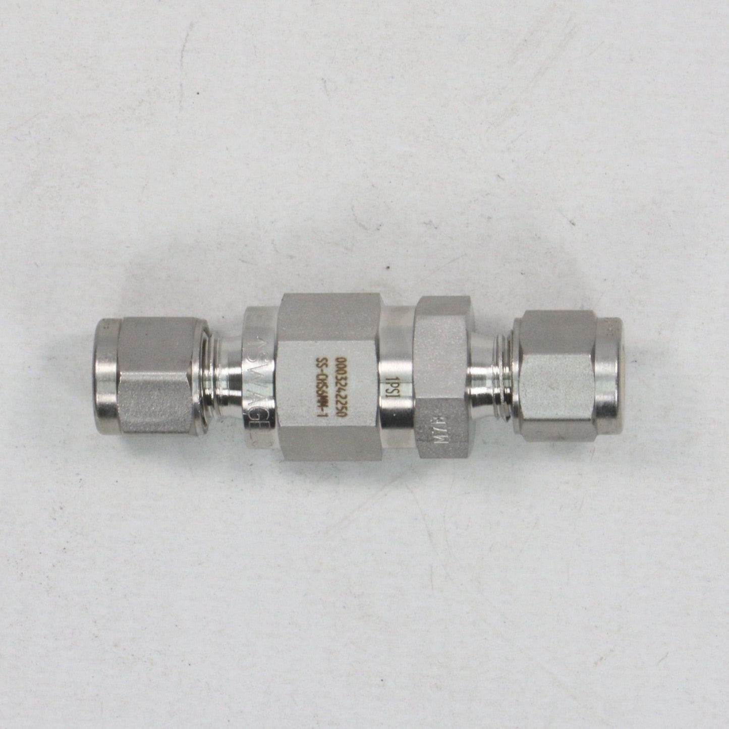 Swagelok SS CHS6MM 1 Check Valve Tube Fitting-Check Valve Tube Fitting-Used Industrial Parts