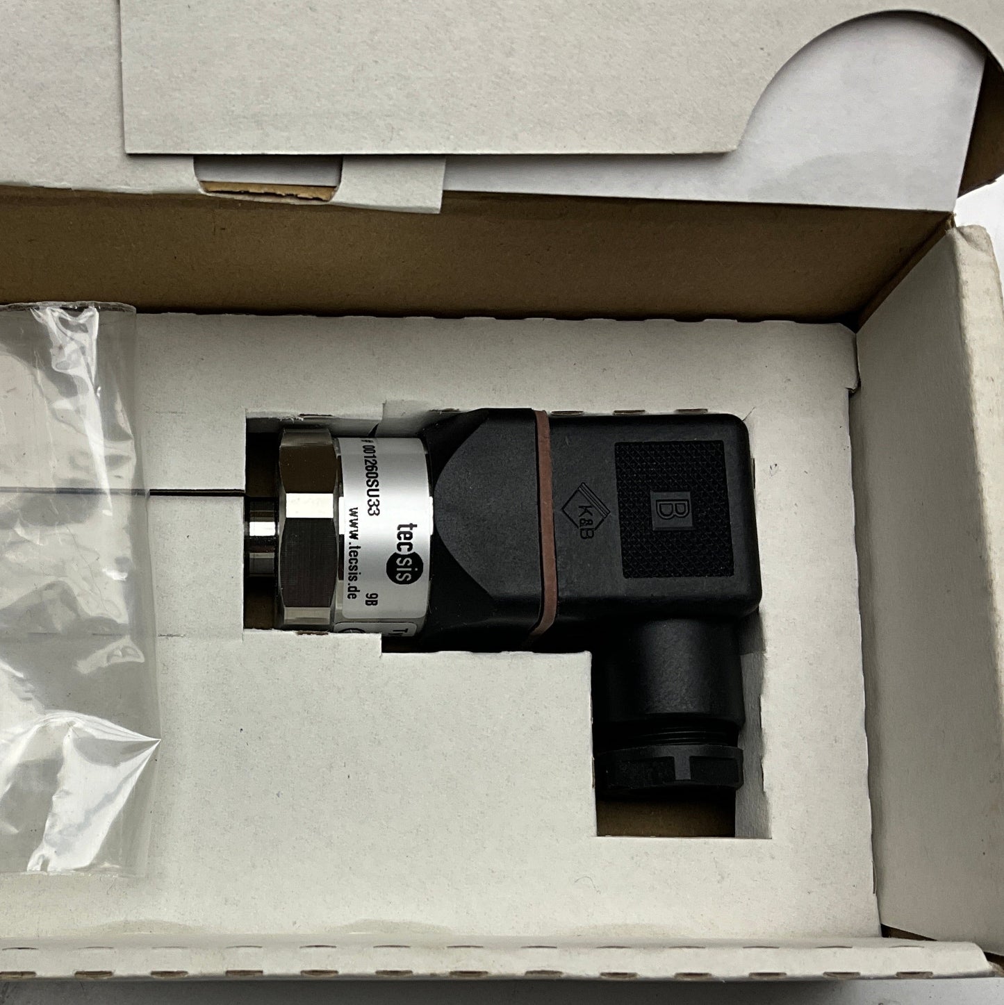 Tecsis P3297B081001 Pressure Sensor-Pressure Sensor-Used Industrial Parts