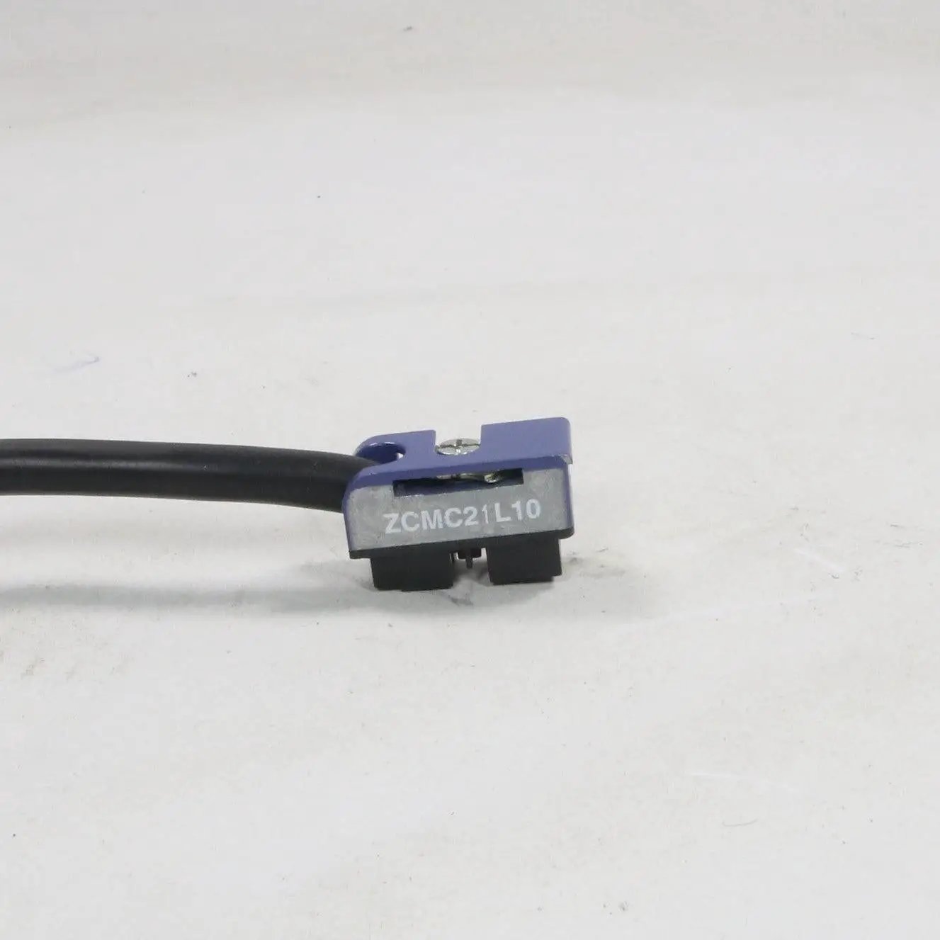 Telemecanique ZCMC21L10 Pre-cabled Limit Switch Body-Pre-cabled Limit Switch Body-Used Industrial Parts