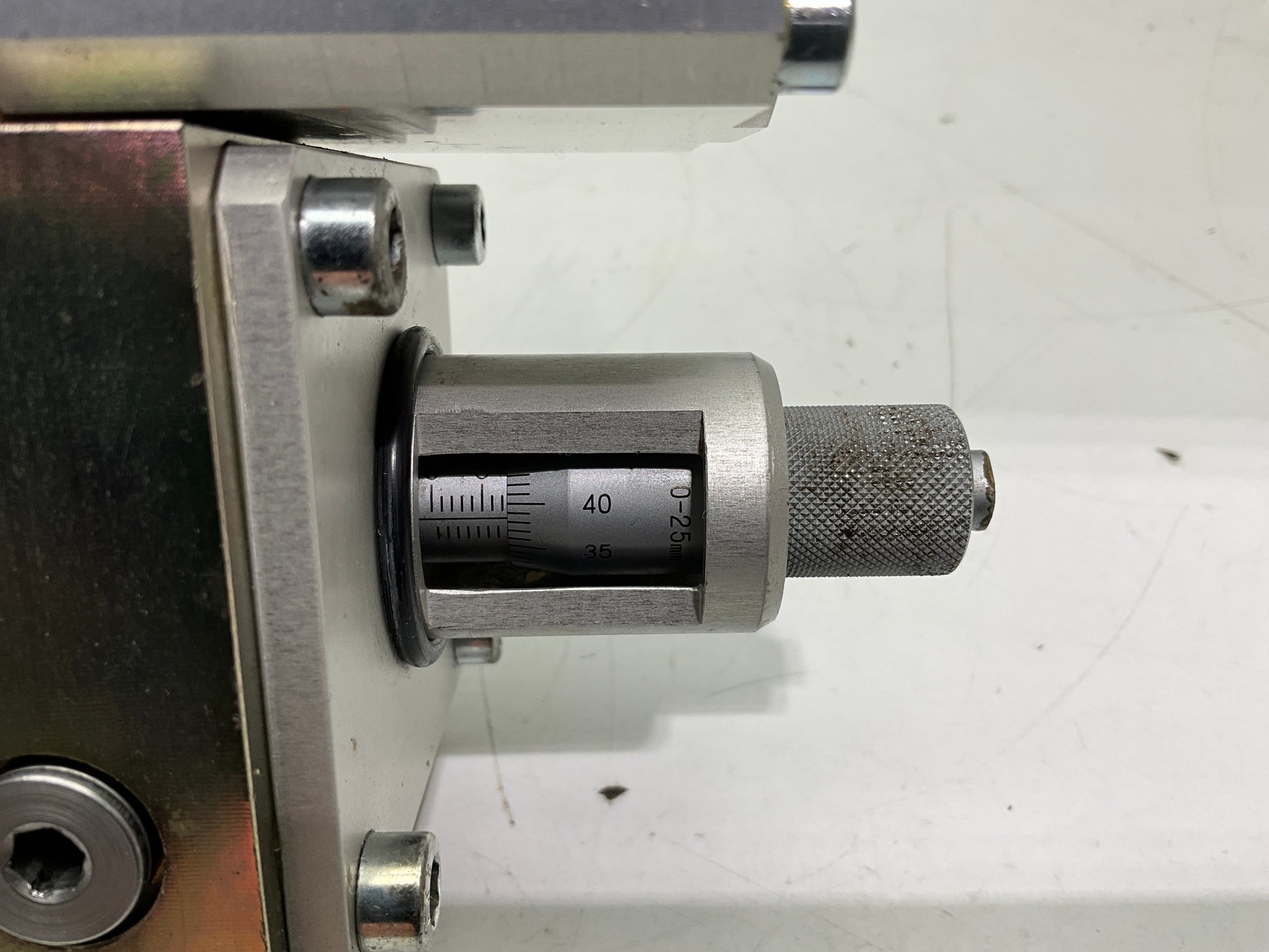 Vishay Precision Group SK700 Motor Controlled Tracer Valve-Motor Controlled Tracer Valve-Used Industrial Parts