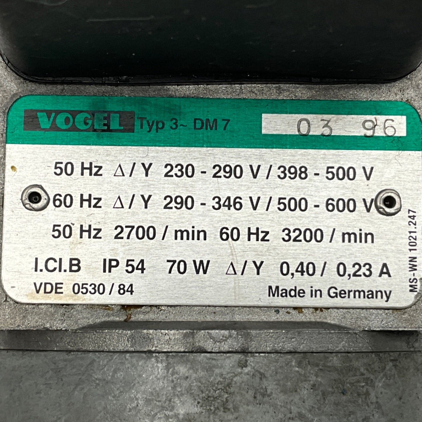 Vogel Typ 3 DM7 - MFE 2/F/180 Lubrication Pump-Lubrication Pump-Used Industrial Parts