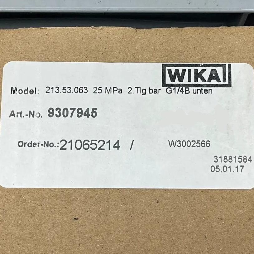 Wika 213.53.063 Manometer - 250 bar-Manometer-Used Industrial Parts