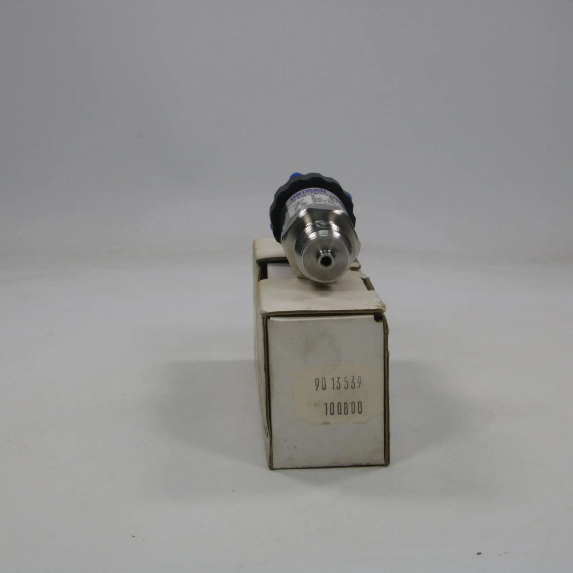 Wika S-10 Pressure Transmitter - 9013539-Pressure Transmitter-Used Industrial Parts