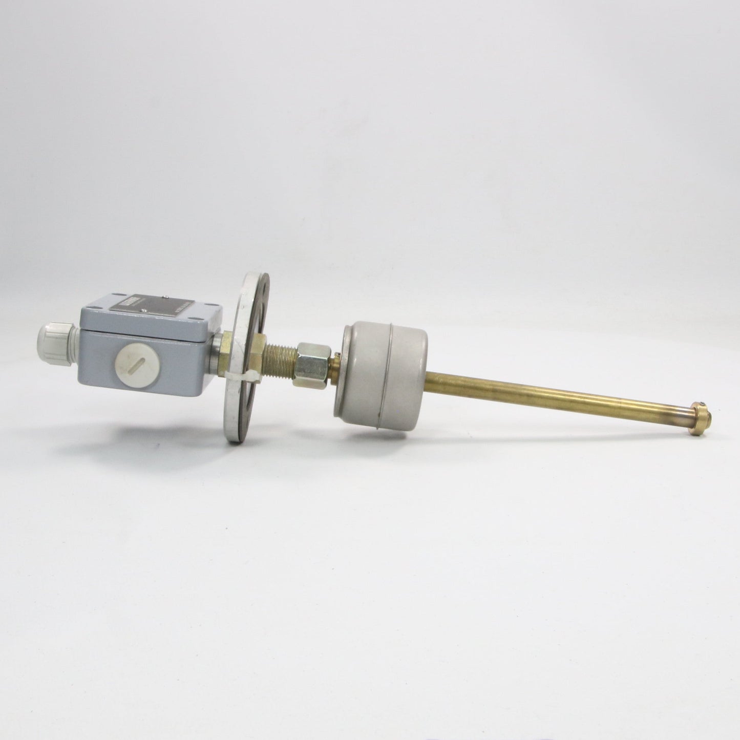 Woerner KFI E D W 200 Level Switch-Float/Level Switch-Used Industrial Parts