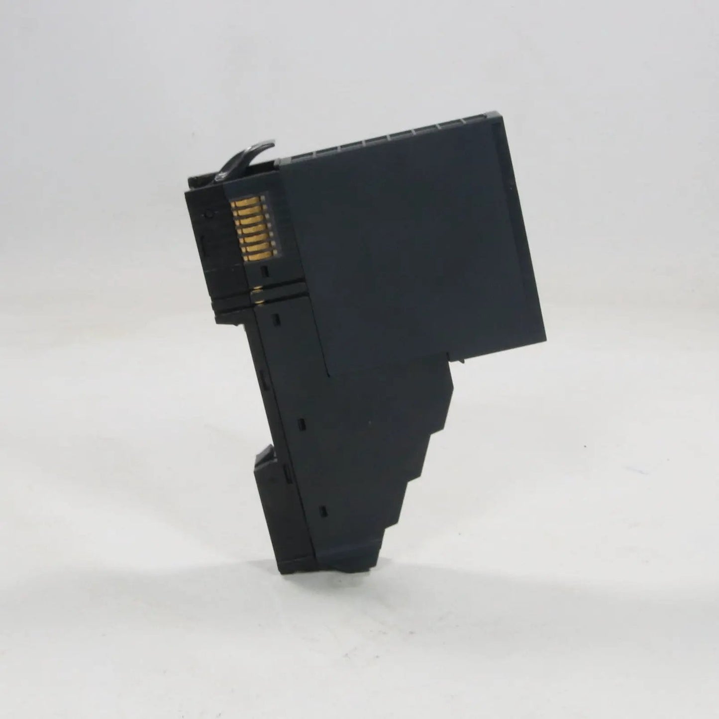 Yaskawa Vipa 022-1BF00 Digital Output Module-Digital Output Module-Used Industrial Parts