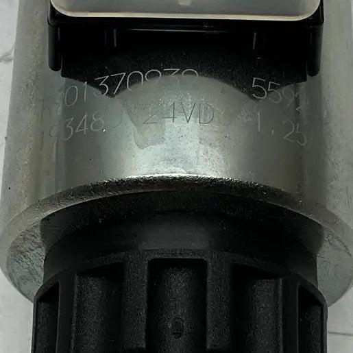 Rexroth 4 WE 6 Q62/EG24N9K4 Twin Solenoid Operated Directional Hydraulic Valve-Twin Solenoid Operated Directional Hydraulic Valve-Used Industrial Parts