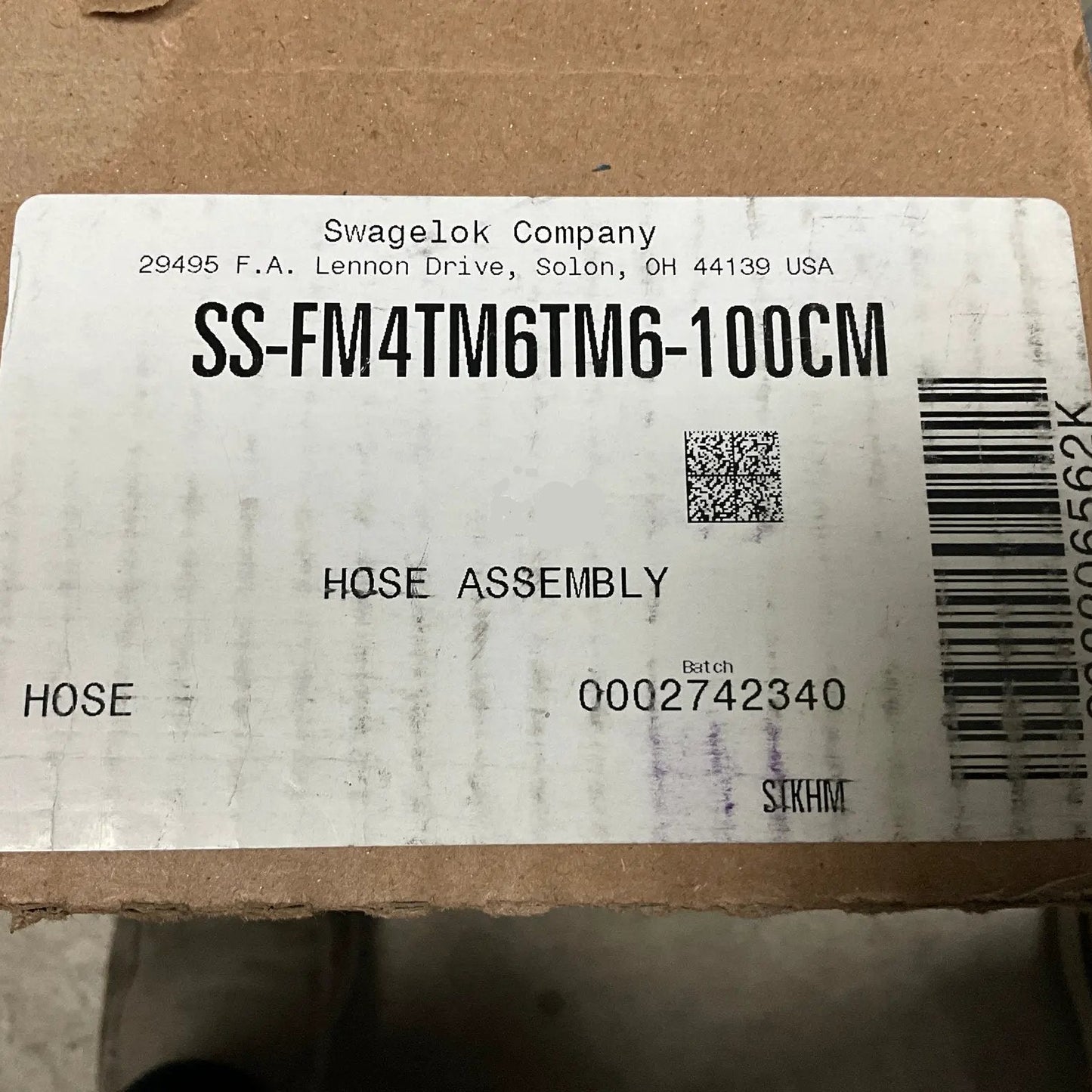 Swagelok Flexible Metal Hose Assembly: Swagelok SS-FM4TM6TM6-100CM Flexible Metal Hose Assembly