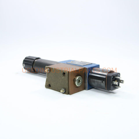 Image of Bosch Rexroth R900991877 FD 08W04 ZDRHD-Hydraulic-BC-01-06-Used Industrial Parts