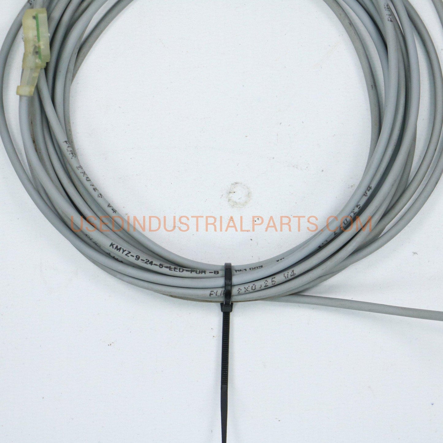 FESTO KMYZ-9-24-5-LED-PUR-B CONNECTING CABLE-Electric Components-AB-04-03-Used Industrial Parts