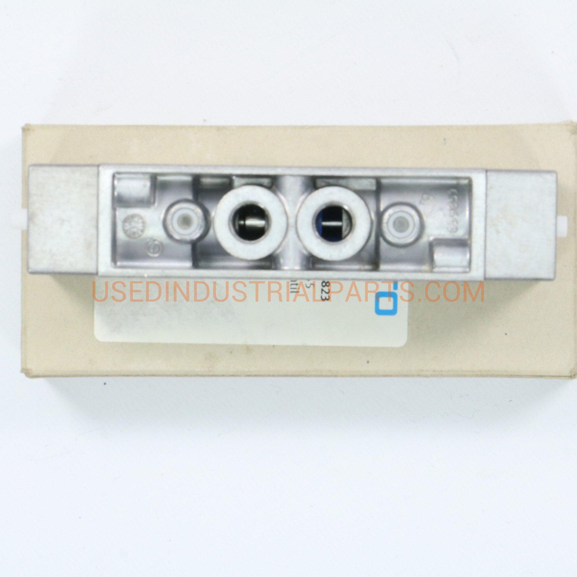 Festo JH-5-1/8 8823 E355 Pneumatic Valve-Pneumatic-DA-01-06-Used Industrial Parts