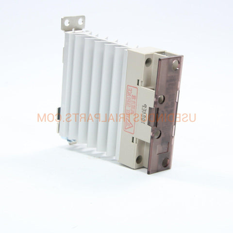 Omron G3PB-215B-VD DC1224 Solid State Relay-Electric Components-AA-02-05-Used Industrial Parts