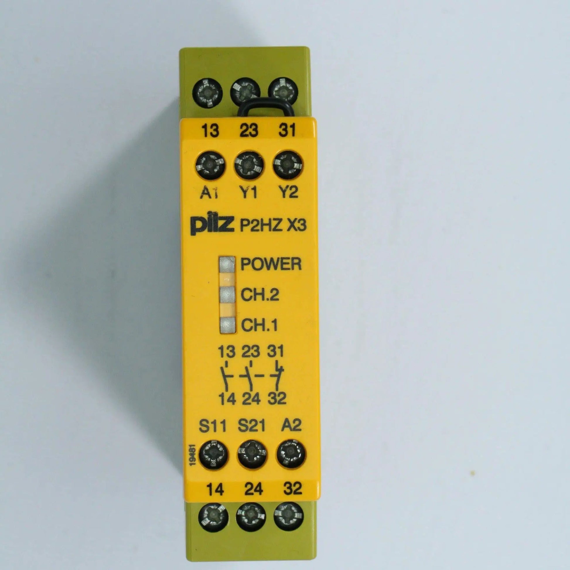 Pilz PNOZ X1 24VAC/DC 2n/o 1n/c 774350-Safety Relay-Used Industrial Parts