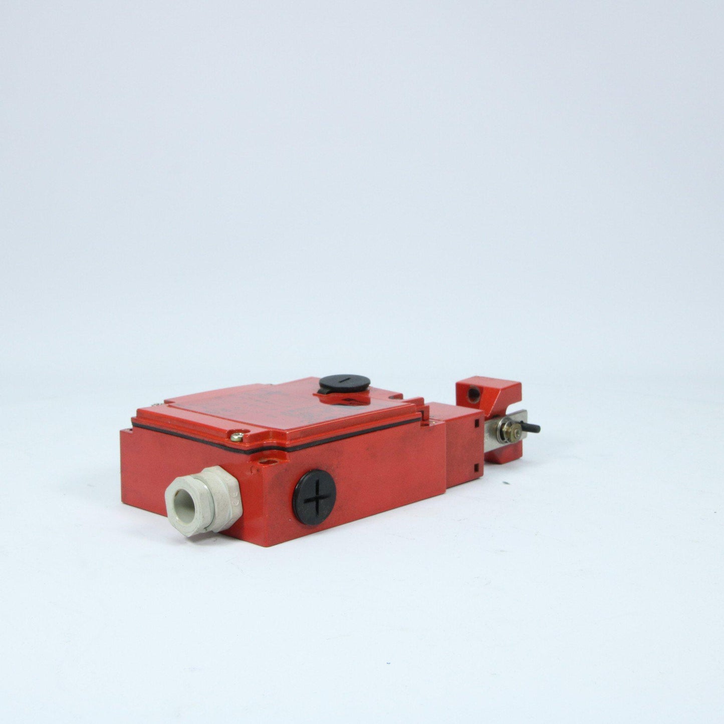 Telemecanique XCS-EXCSE7311-Electric Components-Used Industrial Parts